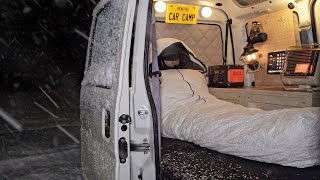 Snow car camping in heavy snowfall area A night of enjoying solitude in a small car [upl. by Kendry636]