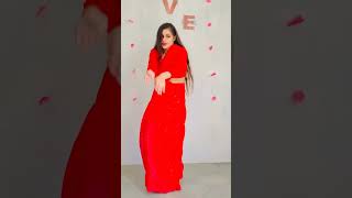 easy dance step for salame Ishq 🥰trending viralvideo dance bholebittu [upl. by Ottinger]