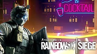 NOS PREMIÈRES CLASSÉES Rainbow Six Siege [upl. by Serafine193]