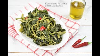 Cime di rapa stufate in padella  piatto povero della cucina meridionale Ricette che Passione [upl. by Ahsinet]