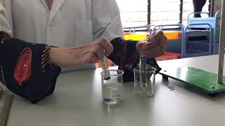 ACTIVITY 32 STUDYING THE MOVEMENT OF SUBSTANCES ACROSS A VISKING TUBING USING A SIMPLE OSMOMETER [upl. by Manvell]