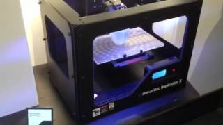 MakerBot Replicator 2 Prints Vase [upl. by Cirilla]