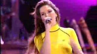 Shania Twain  That Dont Impress Me Much Live in Chicago  2003 [upl. by Kale]