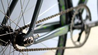 GT Gutterball Fixie Bike 2010  Urban  Produktvideo HD [upl. by Milah362]