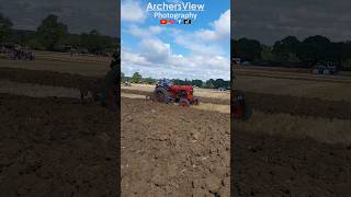 A very nice Nuffield tractor at ploughing match agriculture lutterworth farming archersview [upl. by Ailadgim313]