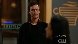 The Flash 6x12 Nash Wells sees Earth2 Harrison Wells [upl. by Egiaf843]