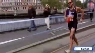 World Record Yohan Diniz Recordman du monde et qui s’arrête pour prendre un drapeau [upl. by Nnahtur]