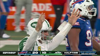 52yard HailMary Rodgers unleashes his classic throw to Lazard for Jets TD befor [upl. by Giffard678]