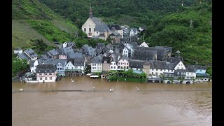 Hochwasser an der Mosel So sieht es im Kreis CochemZell aus [upl. by Nyrret]