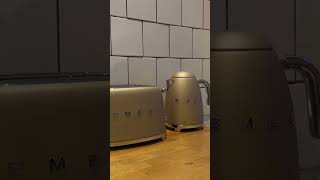 Smeg Electric Kettle and Toaster Matte Champagne [upl. by Sussi]