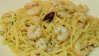 Espaguetis con gambas al ajillo receta fácil [upl. by Lidia711]