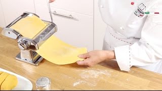 Homemade fresh pasta with Marcato Atlas 150 Classic  Video tutorial [upl. by Aihsoem]