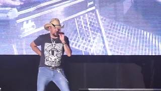 Jason Aldean in New Orleans his first outdoor show since Las Vegas [upl. by Stempson]