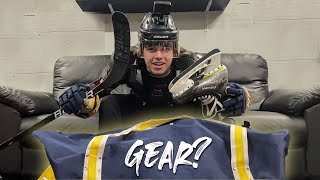 WHATS IN MY HOCKEY BAG [upl. by Eenolem]