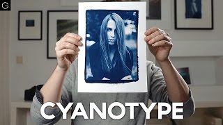 Portraitfotografie CYANOTYPE Edeldruck in Handarbeit VLOG24 [upl. by Llekcir850]