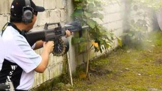 Test shots with the USAS12 Automatic Shotgun [upl. by Kapoor]