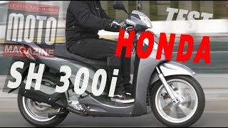 Scooter Honda SH 300i  grandes roues sécurité maxi  Essai [upl. by Loella61]