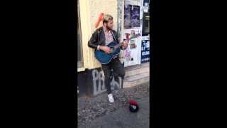 Streetmusician sings  Original singer comes along and joins him [upl. by Troyes]