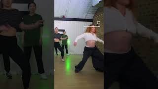 How to dance Reggaeton Zion Y Lennox [upl. by Tammany]