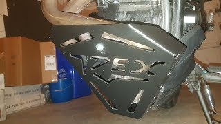 Kawasaki versys X 300 skid plate TRex instalacion zxer46 vlog6 [upl. by Ahsemad]