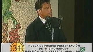 Luis Miguel presenta quotMis Romancesquot 2001 [upl. by Neural]