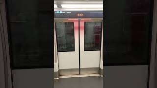 Singapore MRT Door Closing DownTown Line C951 downtownline massrapidtransit singaporemrt [upl. by Norreht]