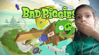 I PLAYED BAD PIGGIES THIS GAME IS AMAZING [upl. by Crescantia]