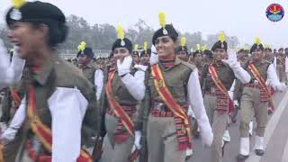 Republic Day 2024 Amid dense fog and chilly winds Parade Rehearsals begin in Delhi  Defence News [upl. by Alleuqcaj456]