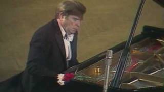 Gilels plays the Prelude in B minor Bach  Siloti [upl. by Moscow]