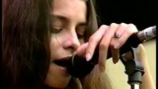 Mazzy Star  live 1990  NYCWoodysAUDIOFull set13 songs 4 unreleased 61 minsimproved [upl. by Eenwat203]