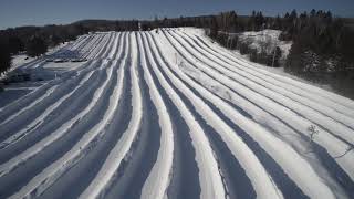 Glissade sur tube  les pistes des Super Glissades [upl. by Kcirrad]