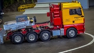 Stunning RC Heavy Haulage Transport Truck wide load with Bulldozer very realistic [upl. by Cathrin]