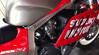 SUZUKI Gsxr1100 YOSHIMURA Bonneville 仕様 [upl. by Ardnaxela412]