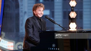 Barry Manilow  Copacabana Live On GMA [upl. by Boaten]