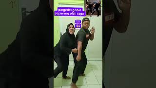 Ada yg encok🤣😂😂kitah pergedelgedel dance🤣 fypyoutube videohiburan janganlupasubscribe [upl. by Naujud]