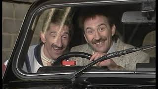 ChuckleVision 3x12 Cabbies and Chips [upl. by Kalil741]