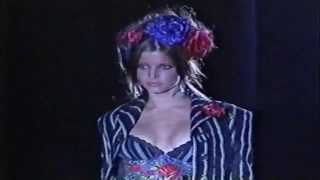 Gianni Versace Haute Couture Winter 1993 [upl. by Dacy]