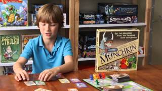 Munchkin Deluxe Card Game Review [upl. by Noval]