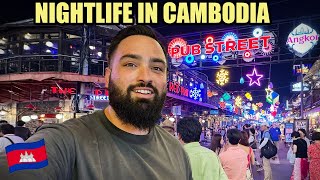 Crazy Nightlife in Siem Reap Cambodia 🇰🇭 [upl. by Itsym770]