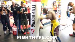 GUILLERMO RIGONDEAUX NONSTOP ON THE HEAVY BAG PUTTING IN WORK FOR MOISES FLORES CLASH [upl. by Ainegue582]