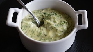 Sauce béarnaise [upl. by Aihsekel]