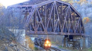 CSX Freight Train Under The GAP Keystone Viaduct In Meyersdale [upl. by Leoline543]