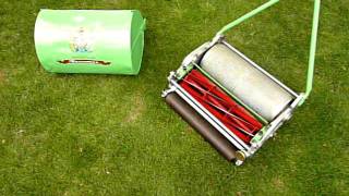 Ransomes Bowls Green Push Mower [upl. by Bromley290]