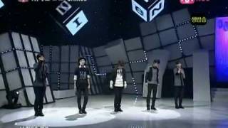 SHINee  Romantic LIVE [upl. by Venu]