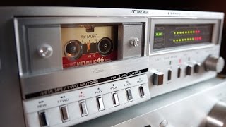 Obscure 1980s HiFi  The Stereo MicroCassette The tiny tape that wanted to go big [upl. by Danila]