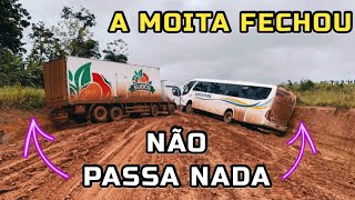 CAMINHÕES DESGOVERNADOS DRIFT NA LAMA [upl. by Harbard]