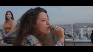 Ozbi Feat Gülce Duru  Olmazlara Yandım   RAKILI LIVE [upl. by Durand]