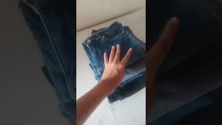 Calças jeans [upl. by Hill]