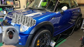 Changing the Crankshaft Seal on a Mini Cooper S R53 [upl. by Ehsiom]