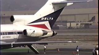 Delta Air Lines Boeing 727232A Departing BUR [upl. by Fagan]